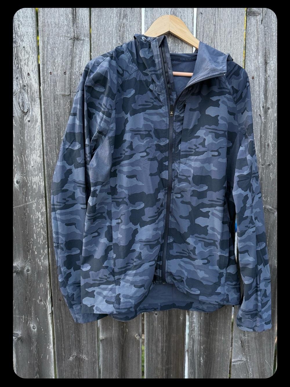 Kuhl Men's THE ONE HOODIE Windbreaker in Gray & Black Camo